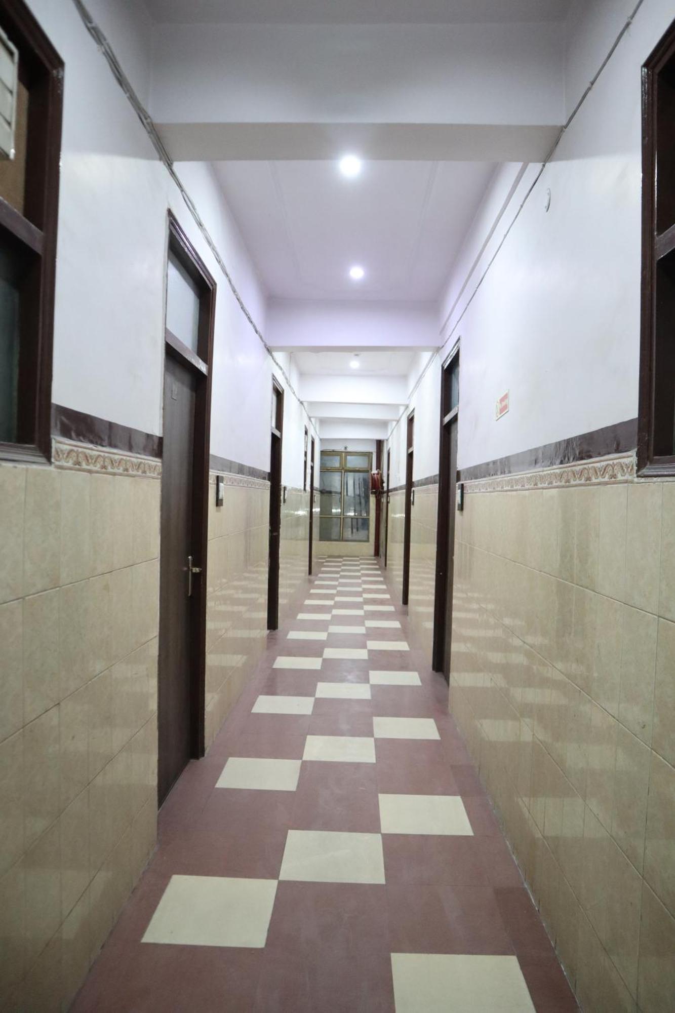Hotel P R Palace Lucknow Exterior foto